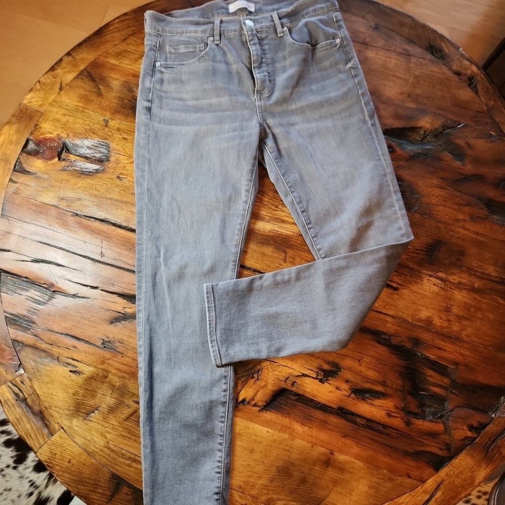 🚦3for$15🚦Loft - Grey Skinny Crop Ankle Jeans - sz 10